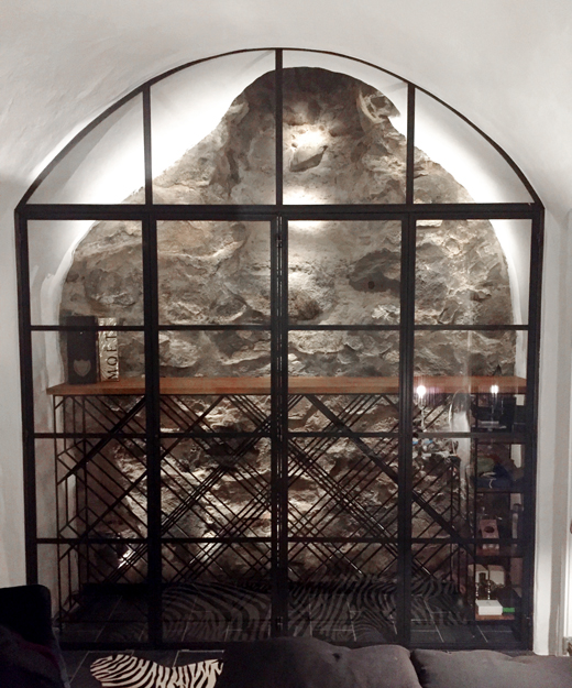 190527-glasparti_till_kallarvalv_gamla_stan_1300-tal-peter_lindqvist_a