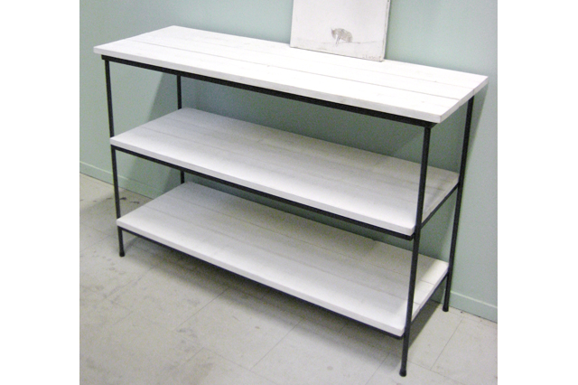hylla_tre_vit_640x426